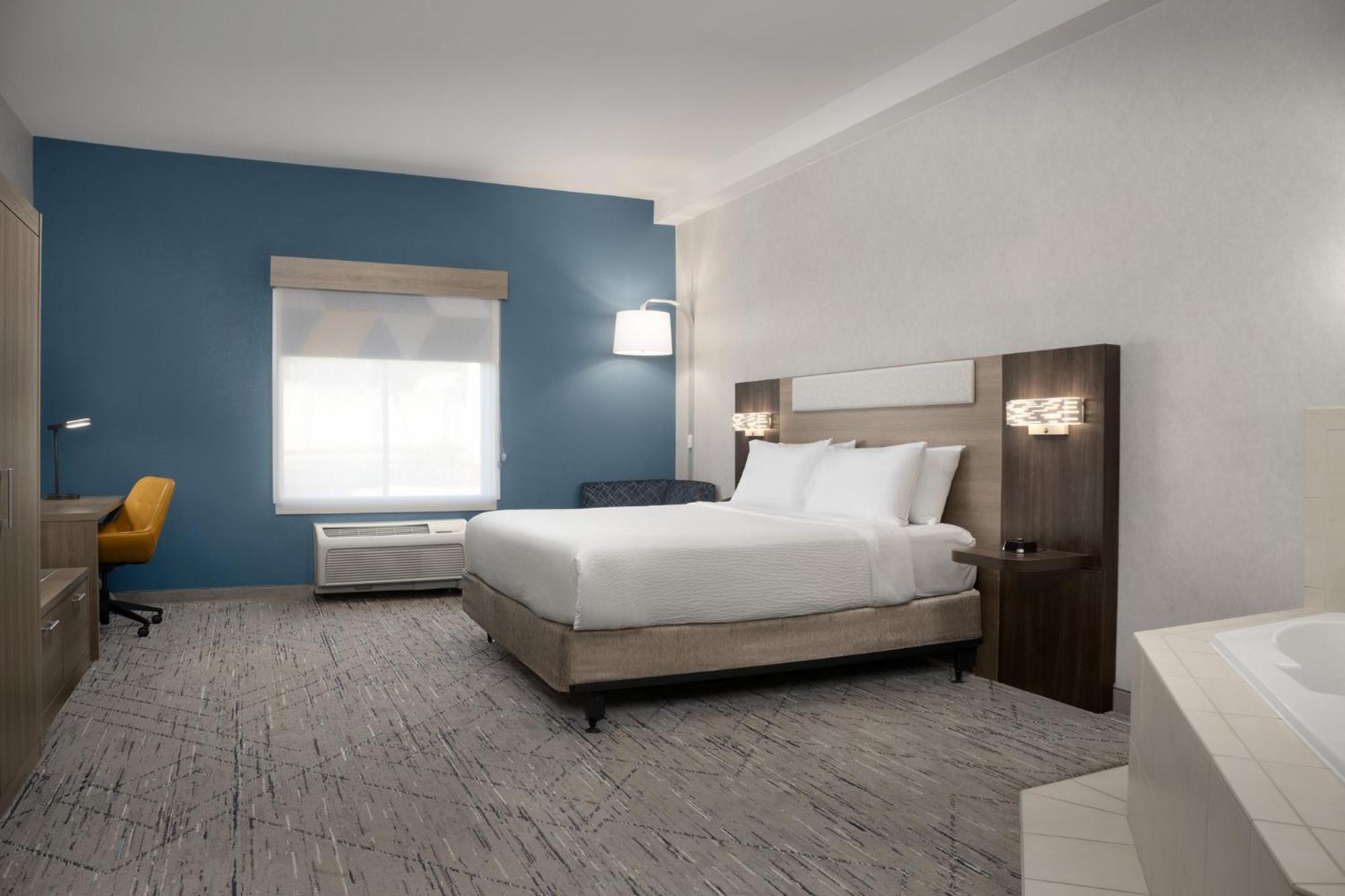Holiday Inn Express & Suites Alexandria - Fort Belvoir By Ihg Eksteriør billede