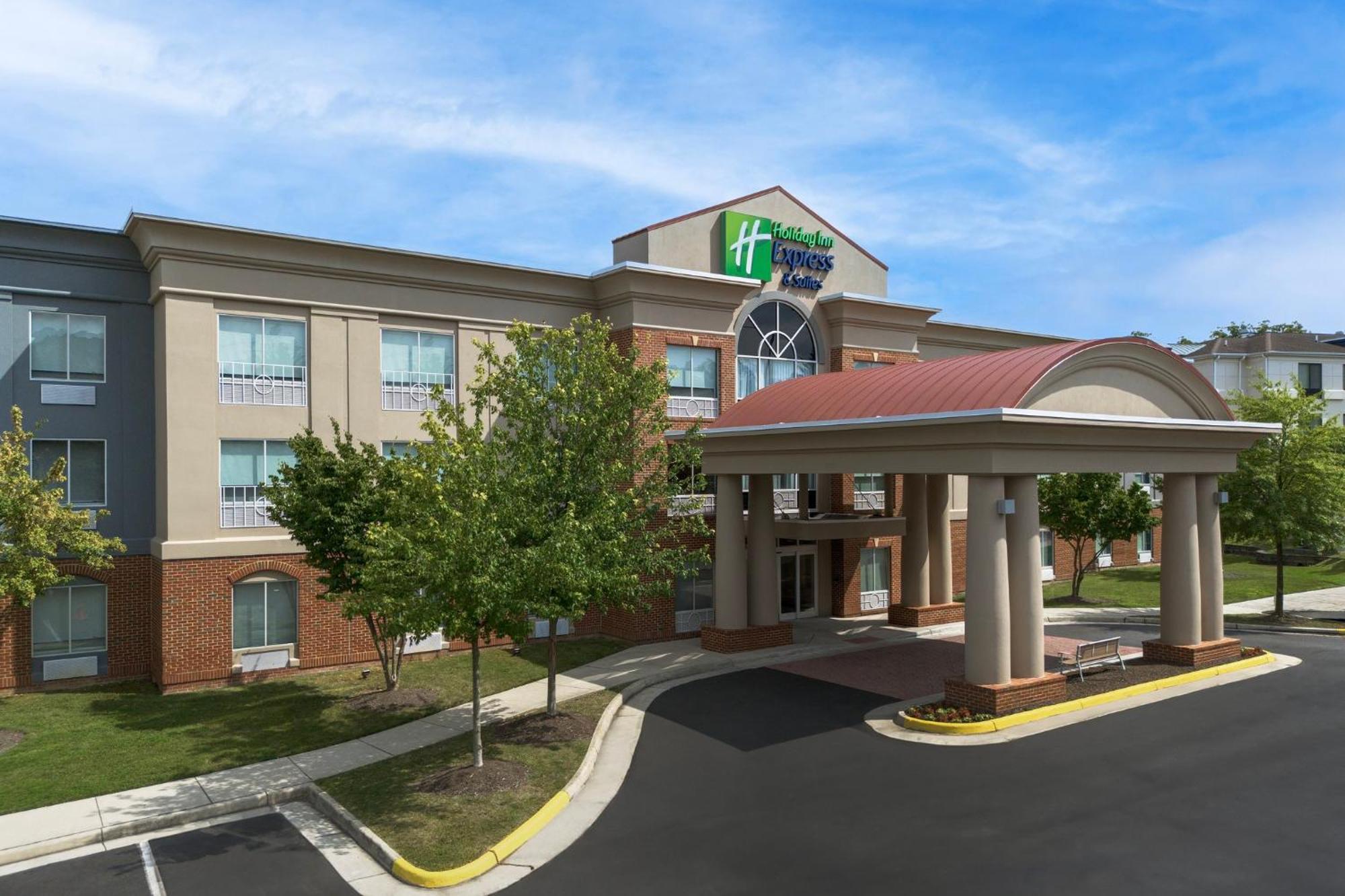 Holiday Inn Express & Suites Alexandria - Fort Belvoir By Ihg Eksteriør billede